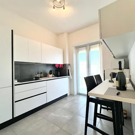Spacious In * Verona